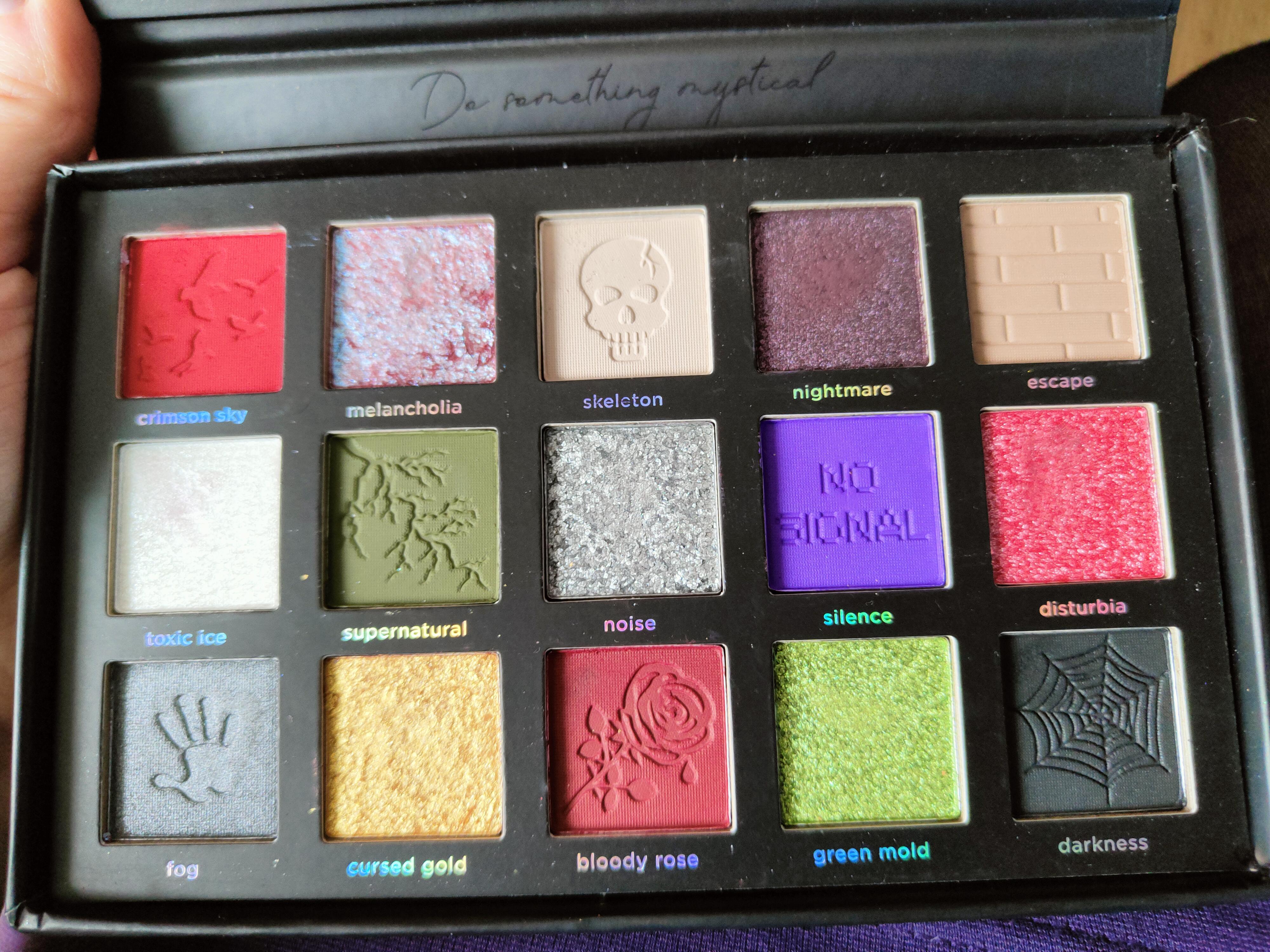 Parisa Cosmetics Eyeshadow Palette Ghost Tape#1