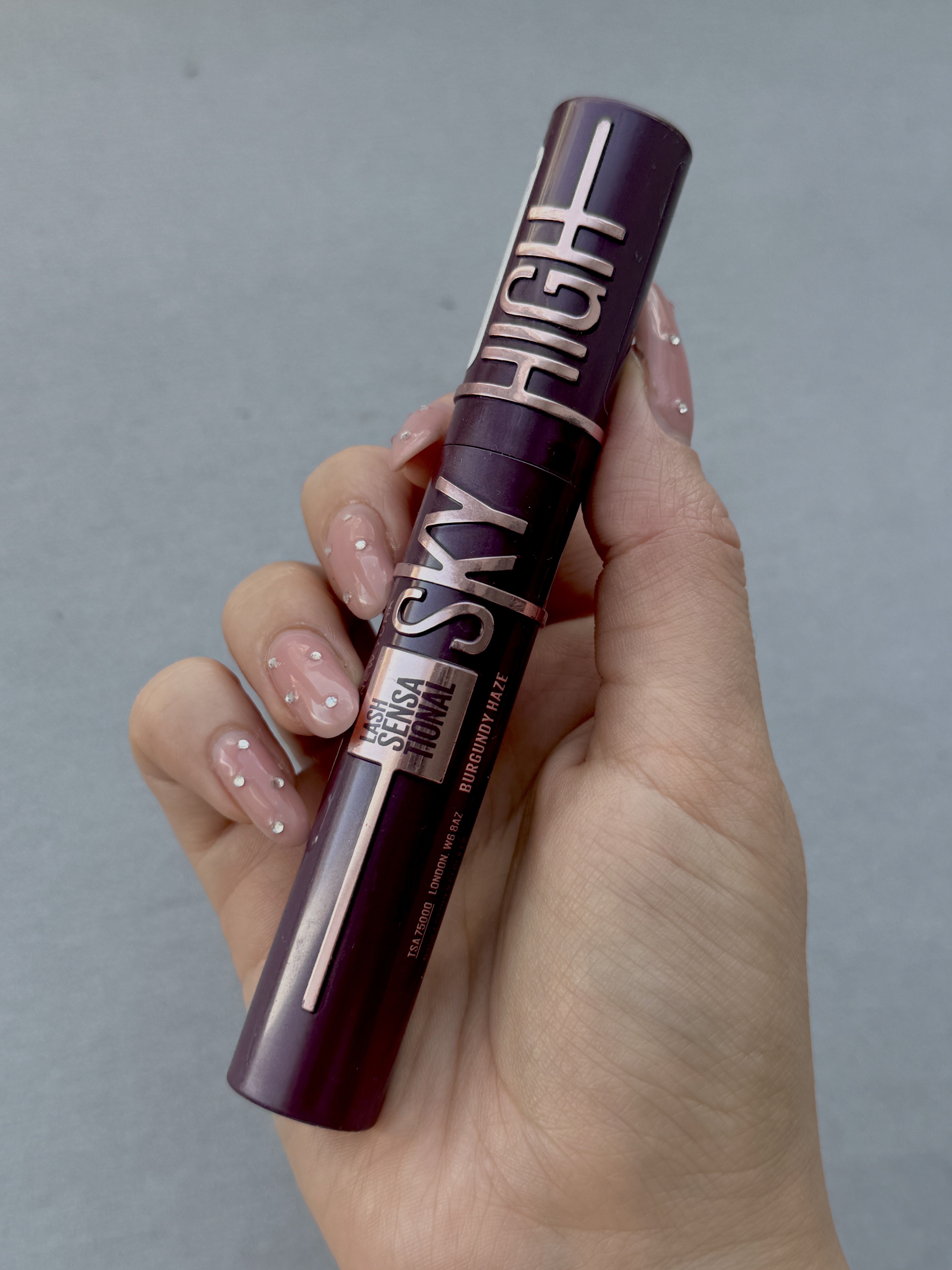 Maybelline New York Lash Sensational Sky High Burgundy Mascara