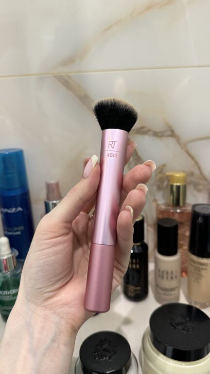 Пензель для моделювання обличчя Real Techniques Soft Sculpting Brush