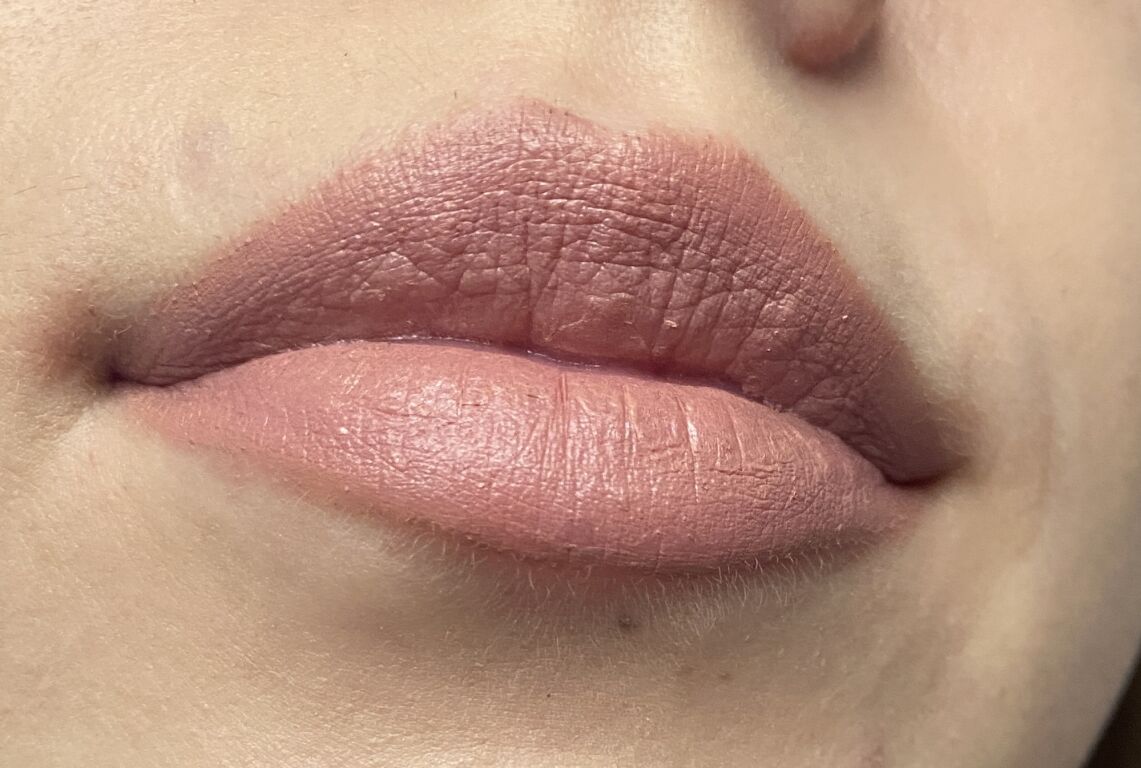 Рідка матова помада LAMEL Make Up Insta Matte Liquid Lipstick