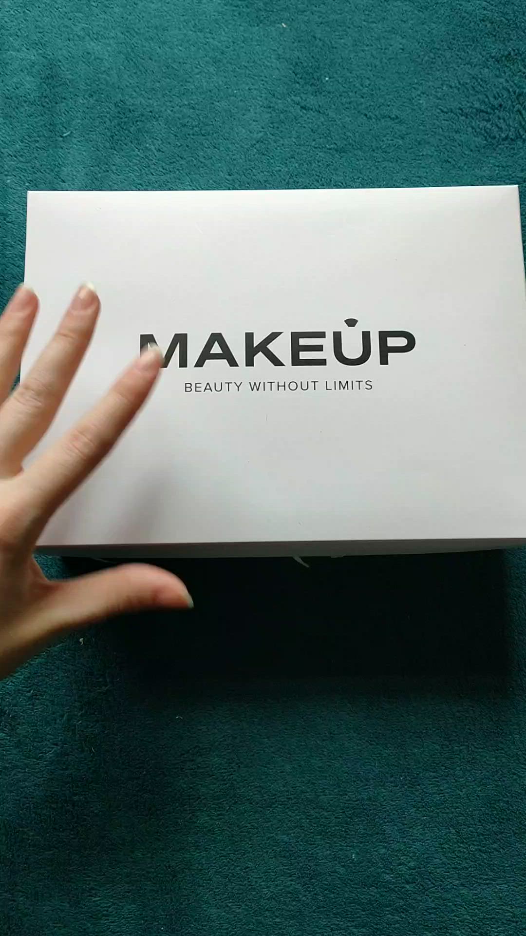 #testinmakeupclub