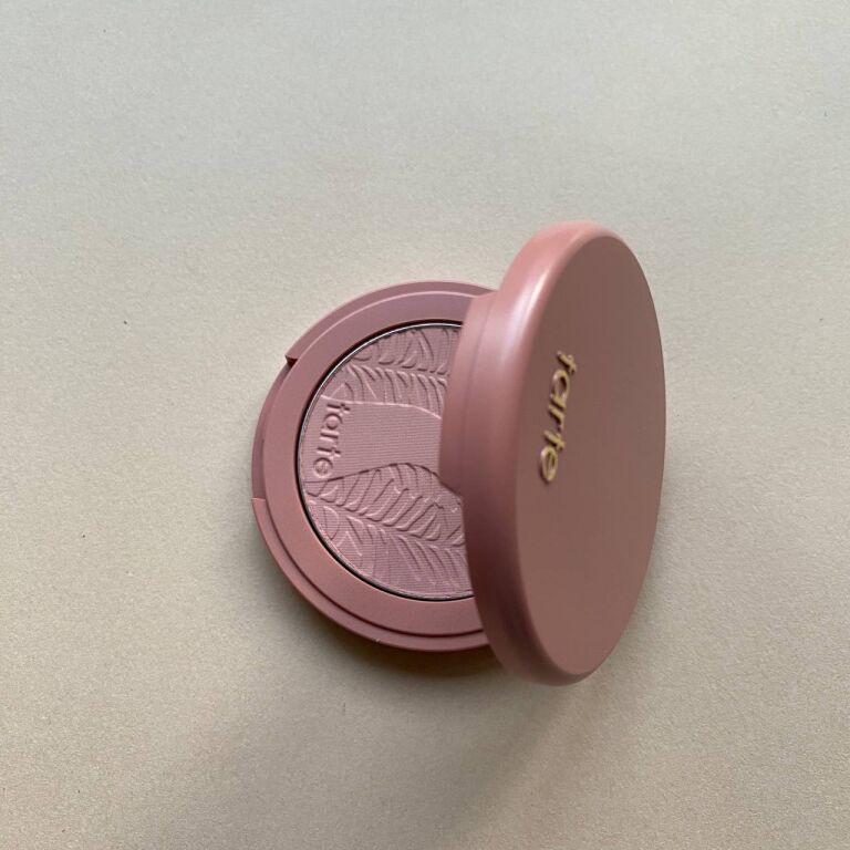 Tarte Amazonian Clay 12-Hour Blush Paaarty - nude