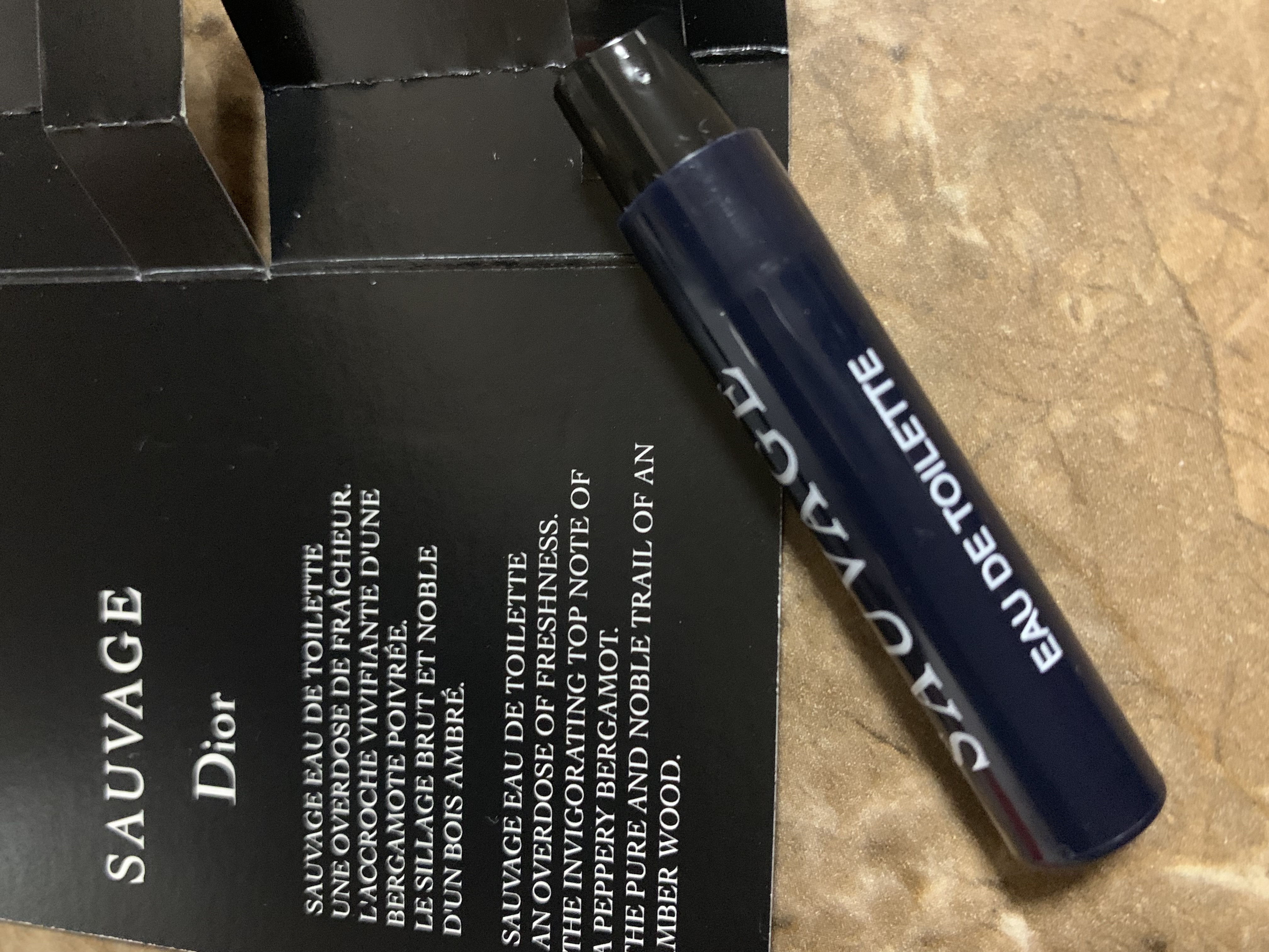 DIOR SAUVAGE: КЛАСИКА ЖАНРУ. ОДИН З НАЙВПІЗНАВАНІШИХ АРОМАТІВ БРЕНДУ