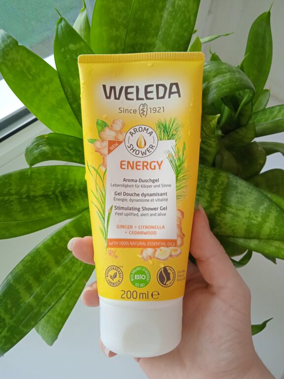 Гелі для душу AROMA SHOWER від Weleda.