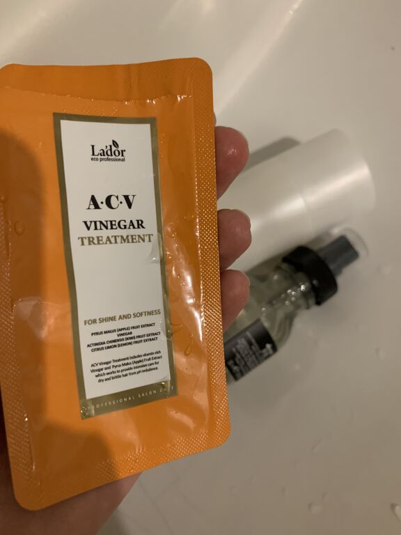 ТЕСТУЮ НОВУ МАСКУ: Маска для волосся Lador ACV Vinegar