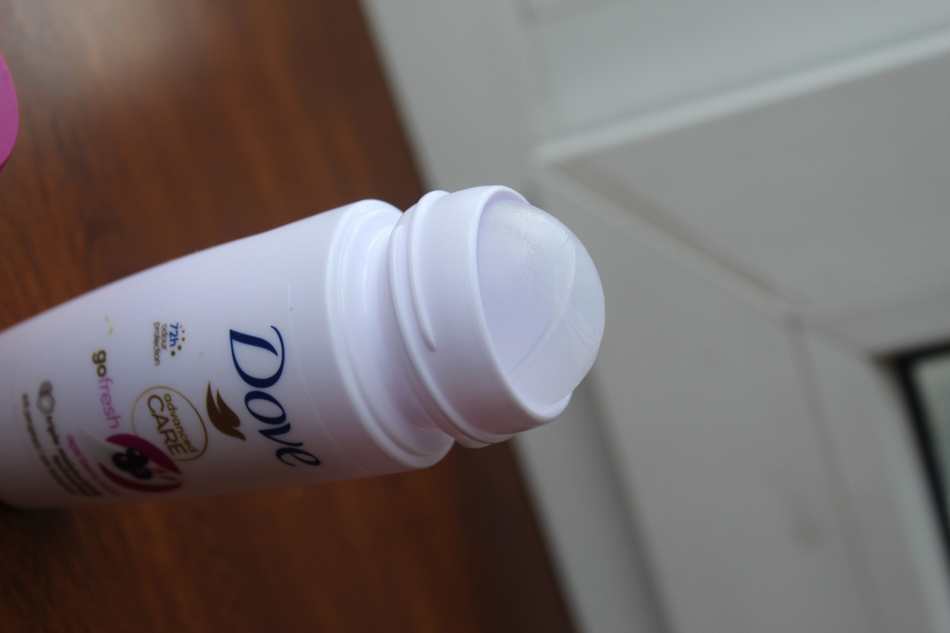 Дезодорант кульковий Dove Go Fresh Acai Berry