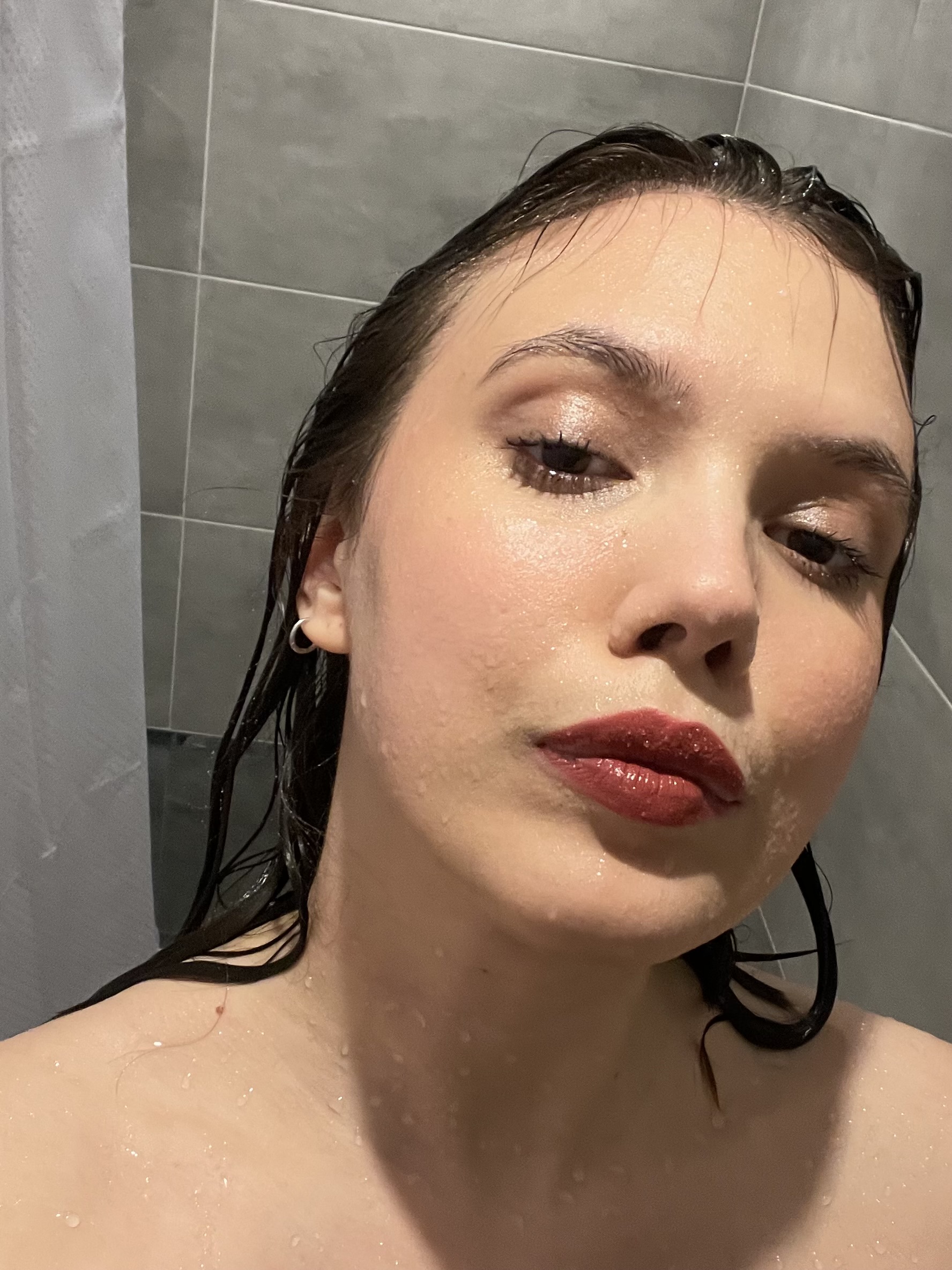 Pre-shower makeup // або спа-процедури для хвоста