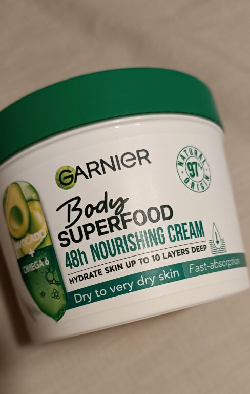 Garnier Body SuperFood Avocado Oil + Omega 6 Nourishing Cream