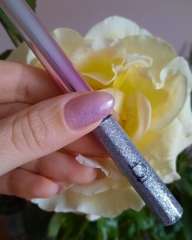 Глітерна підводка для очей LCF Magic Eyeliner Glitter Shiny срібло