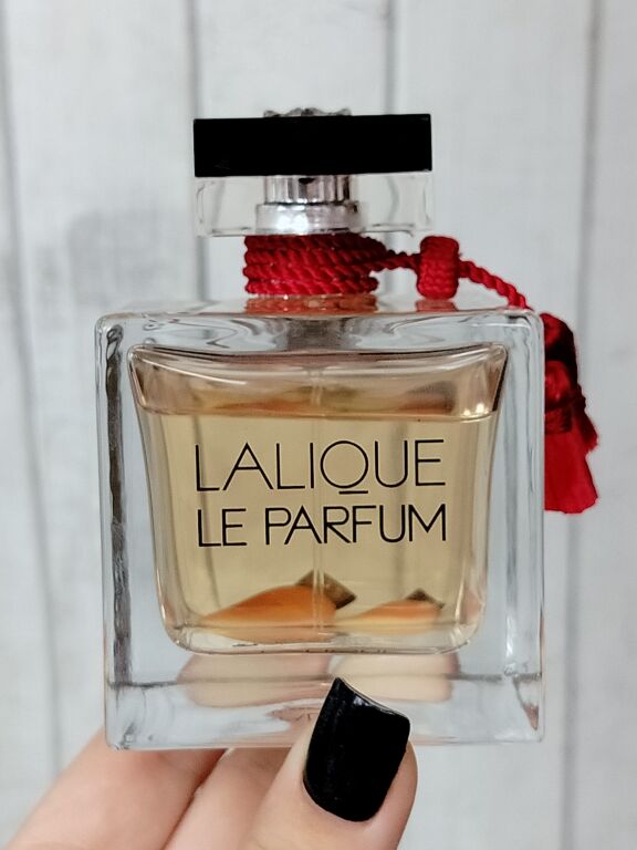 Lalique Le Parfum