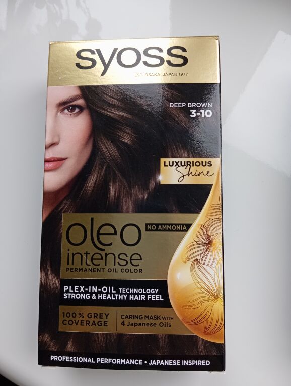 Фарба для волосся Syoss Oleo Intense . Стійка фарба без аміаку .Насичена олією з технологією Plex-In