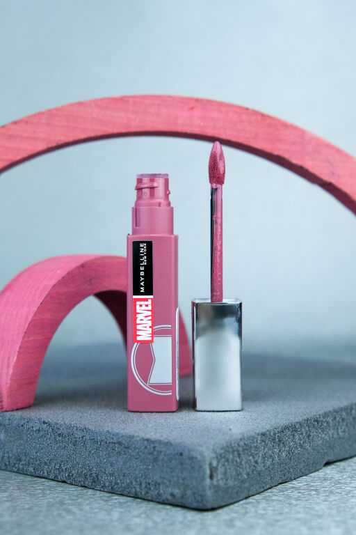 Супергеройська версія Maybelline SuperStay Matte Ink 