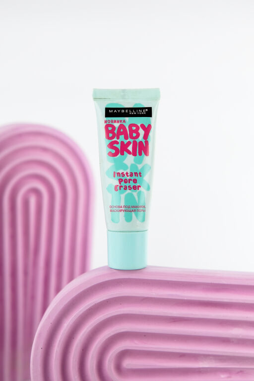 Куди ділись пори? Maybelline  Baby Skin Instant Pore Eraser