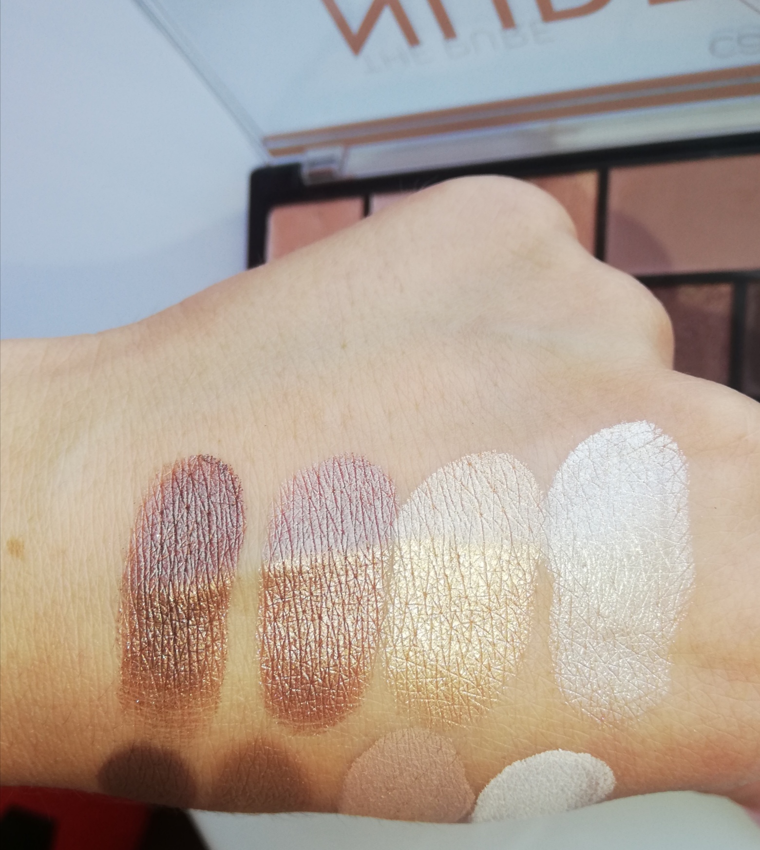 Catrice eyeshadow palette