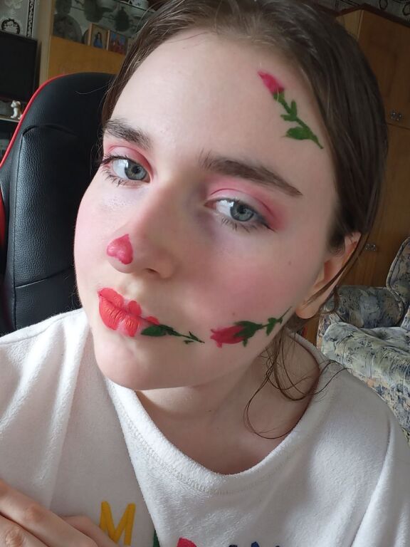 #flowermakeupclub