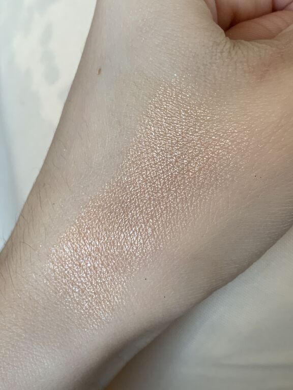 Pat McGrath sublime skin highlighter lunar nude