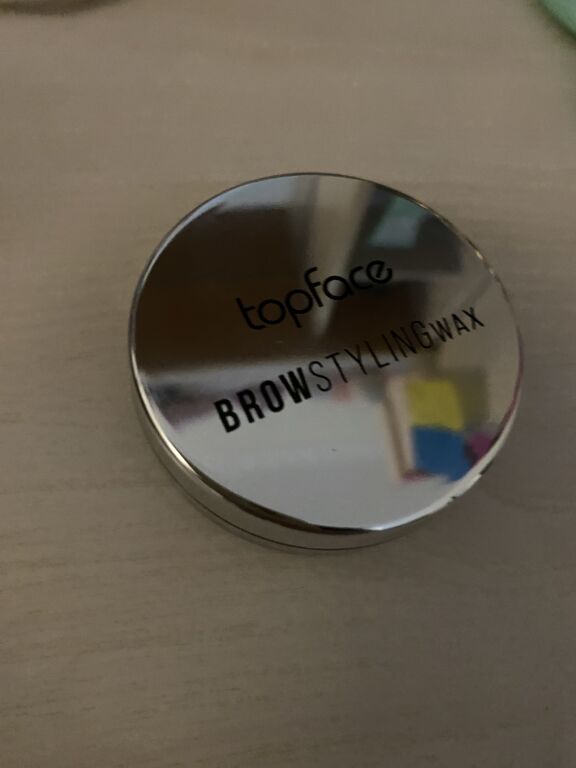 "Topface Brow Styling Wax: Ваш шлях до ідеальних брів із неймовірним воском!"