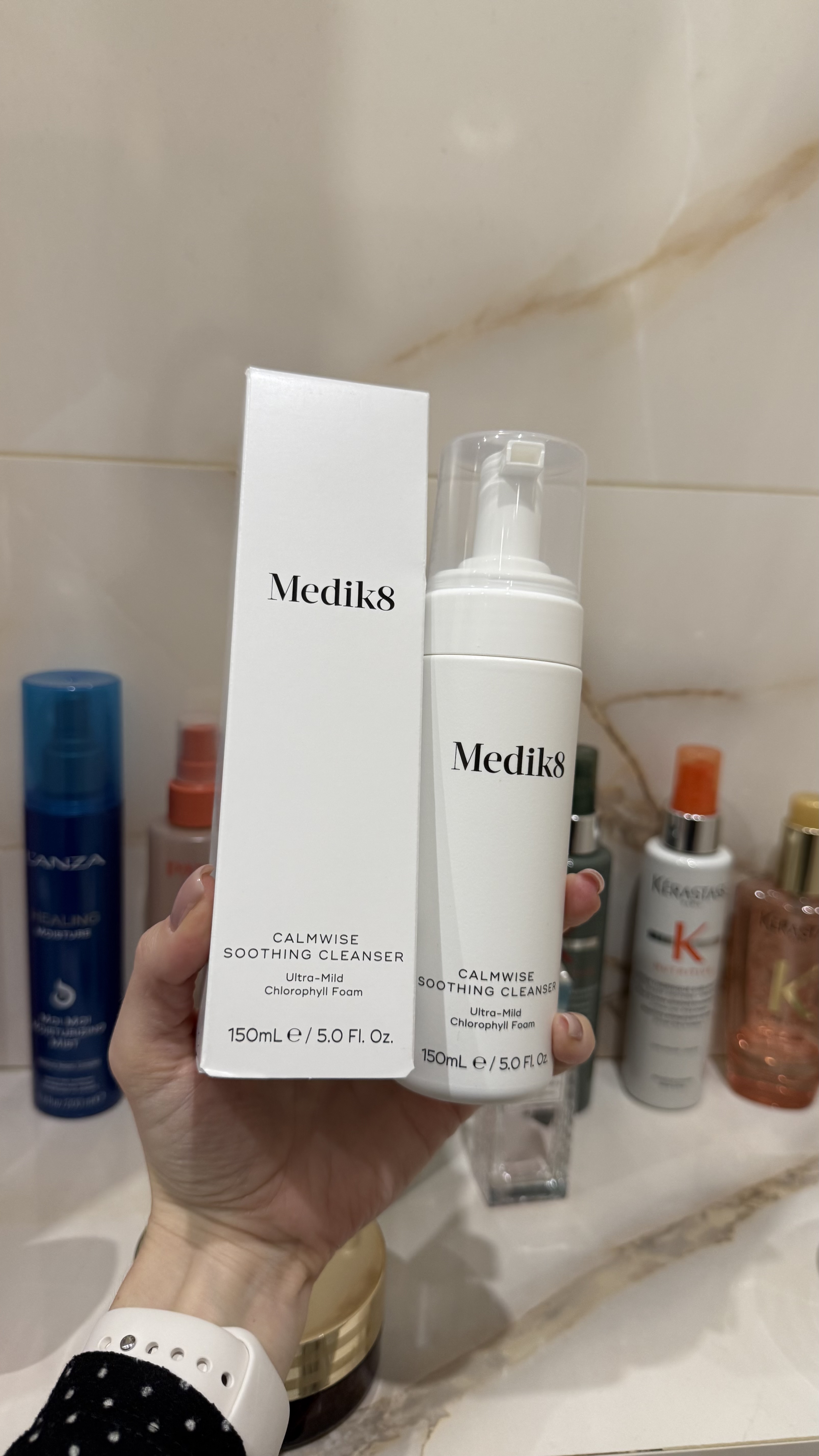 Очищувальна пінка Medik8 Calmwise Soothing Cleanser