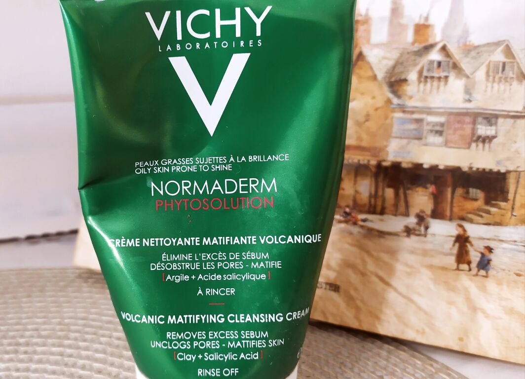 Must have для комбінованої шкіри від Vichy 