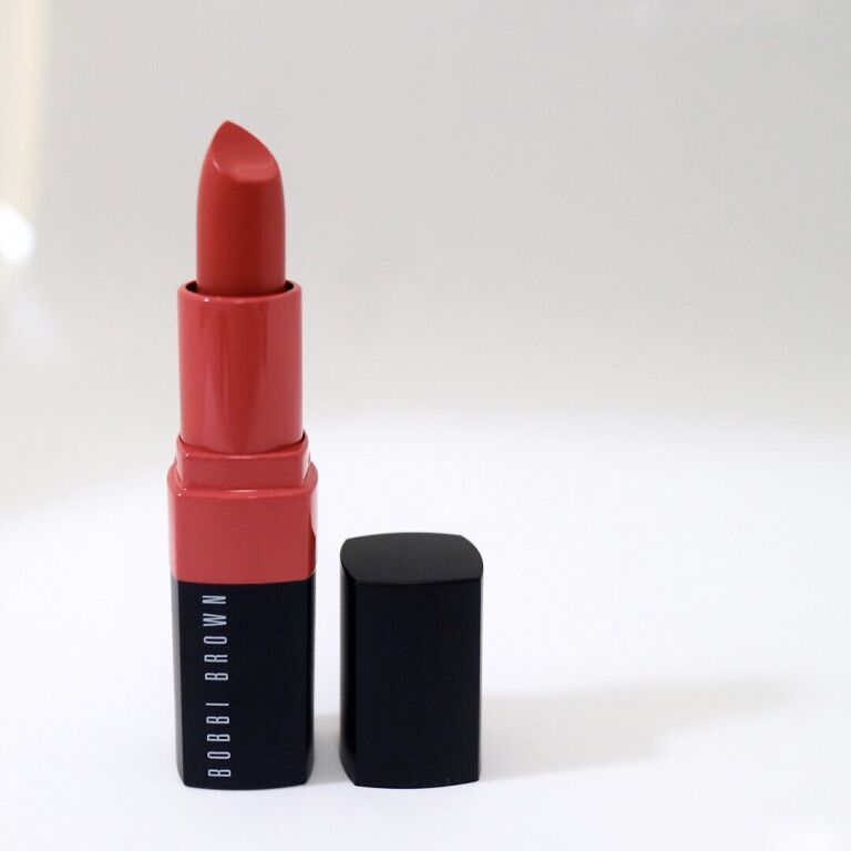 Така ніжна і водночас ефектна - Bobbi Brown Crushed Lip Color