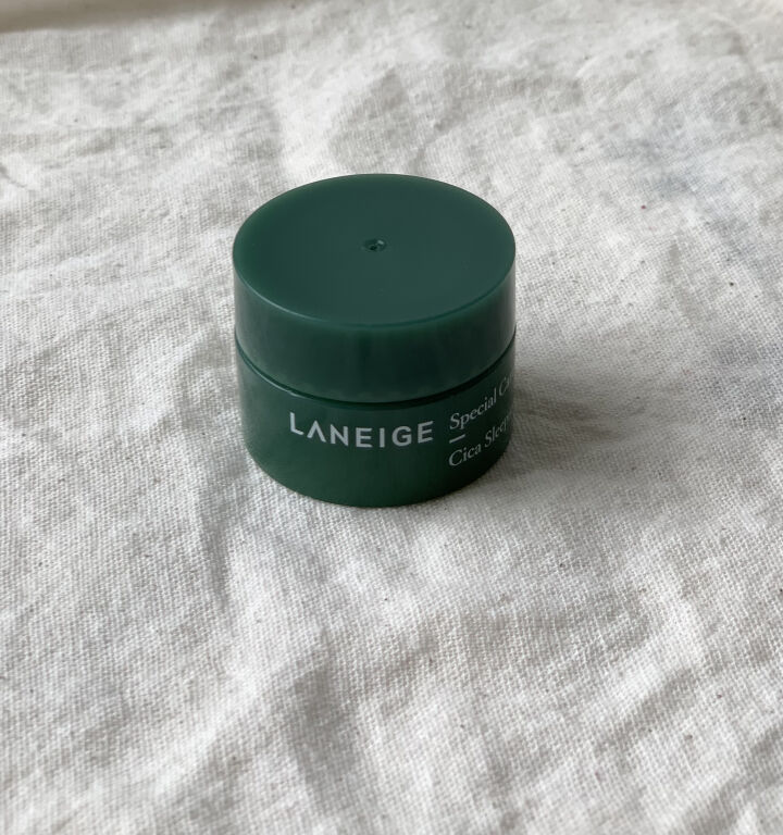 Нічна мас�ка для обличчя Laneige Cica Sleeping Mask з центелою азіатською