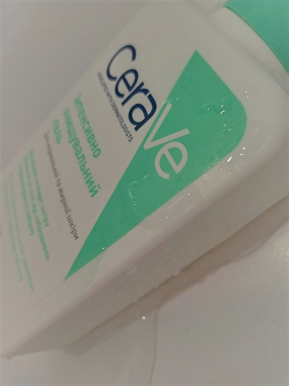 Очищувальний гель CeraVe Foaming Cleanser