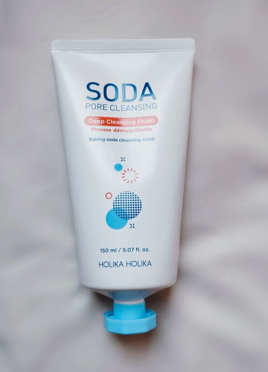 Пінка для вмивання Holika Holika Soda Tok Tok Clean Pore Deep Cleansing Foam