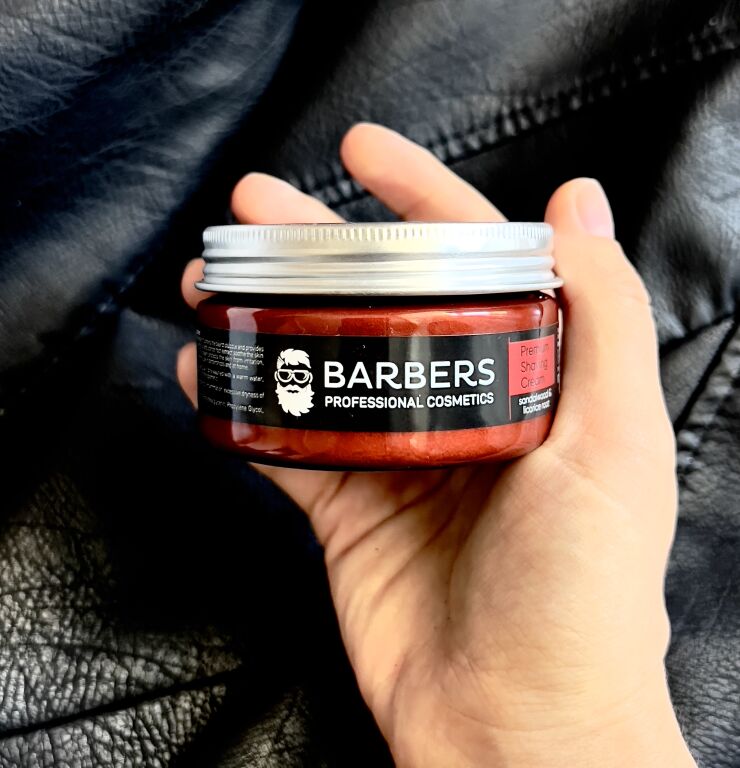 BARBERS | Крем для гоління з заспокійливим ефектом Sandalwood & Licorice root