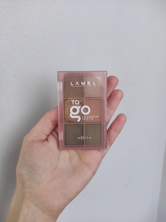 Малесенька палетка Lamel To Go 403 Cold brown