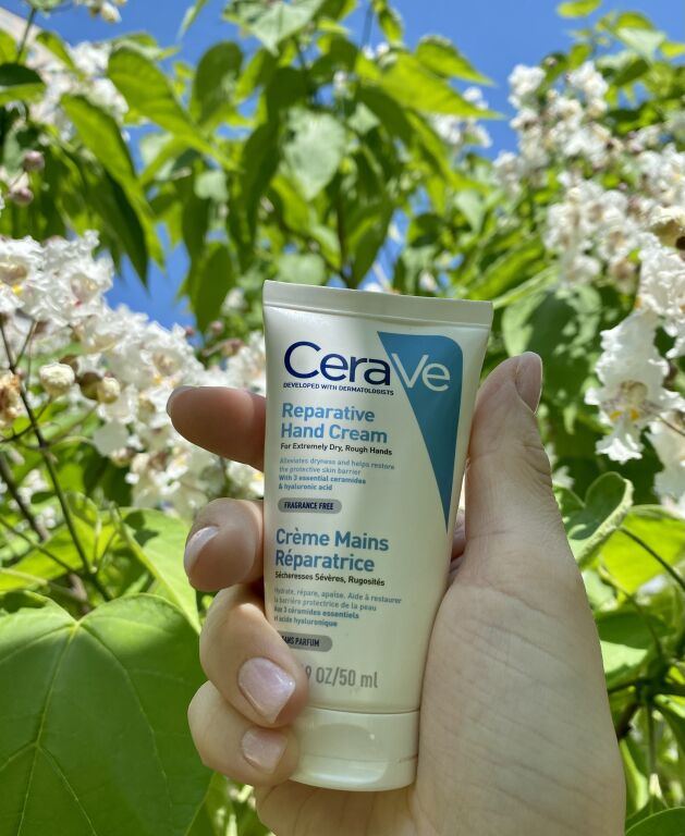 CeraVe для рук завжди в сумці