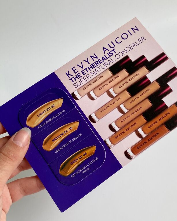  Свотчі Kevyn Aucoin The Etherealist Super Natural Concealer EC Corrector