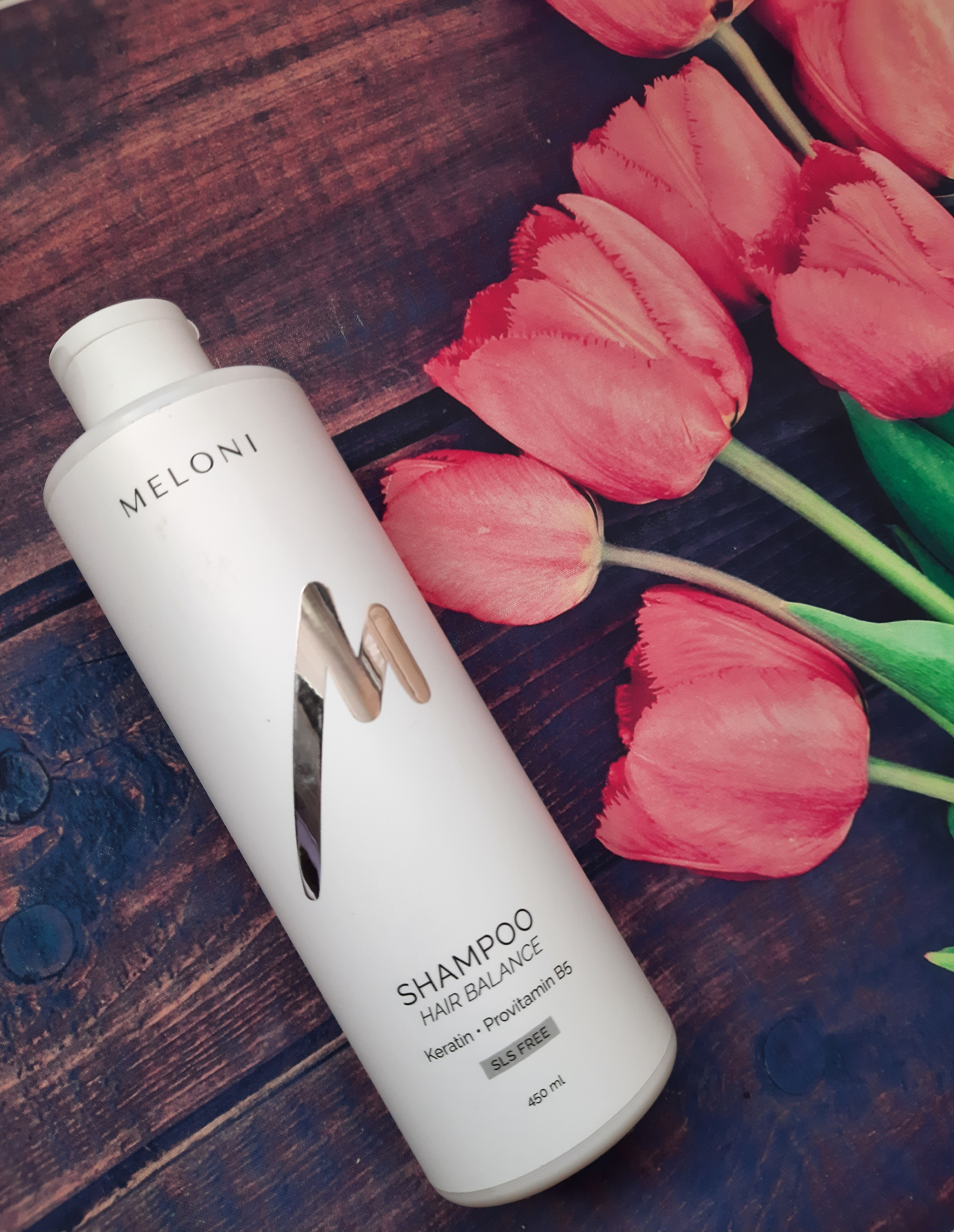 Відновлювальний безсульфатний шампунь з кератином та провітаміном В5 Meloni Hair Balance Shampoo