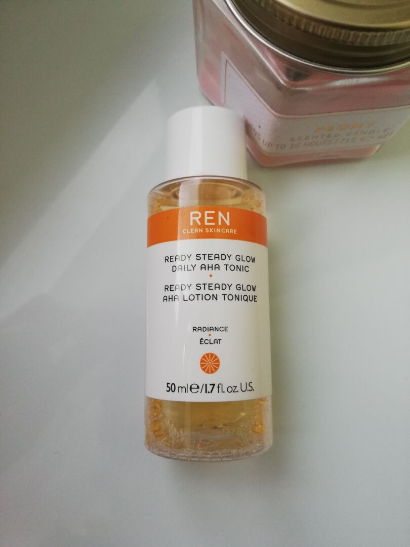 REN CLEAN SKINCARE ready steady glow daily AHA tonic