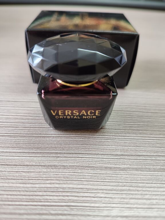 Versace Crystal Noir