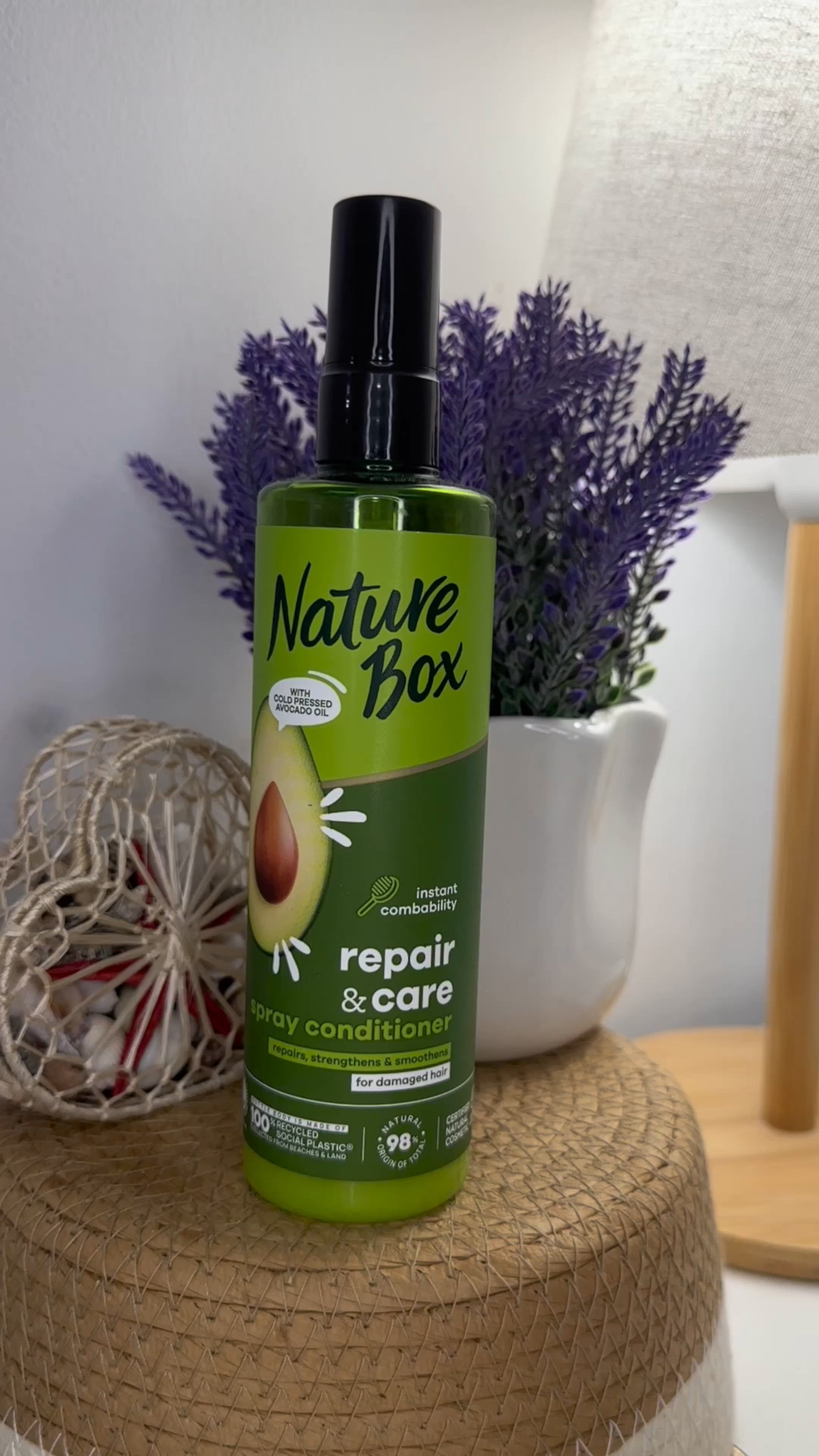 Nature Box - Спрей-Кондиціонер який рятує моє волосся!