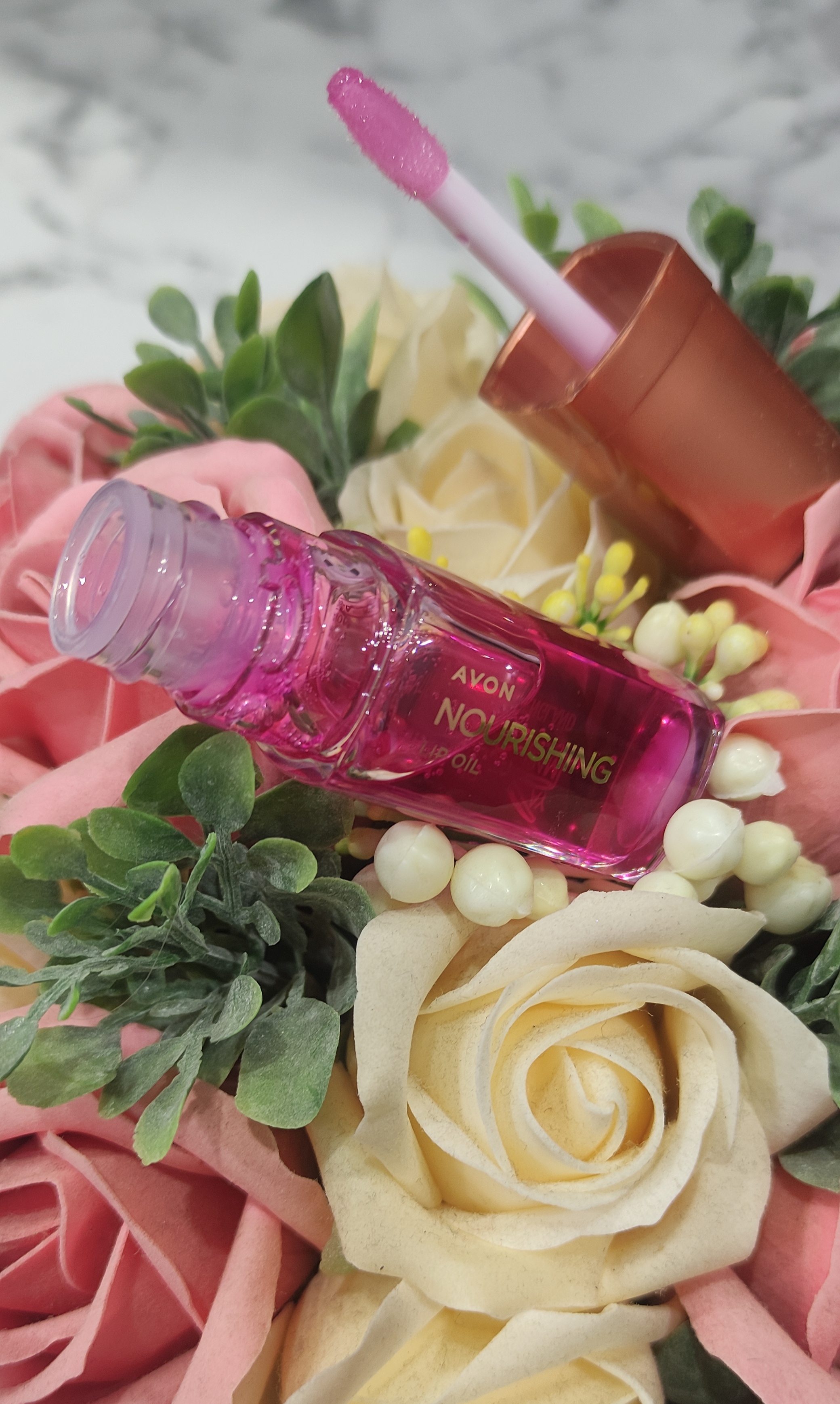 Олія для губ Avon True Nourishing Lip Oil