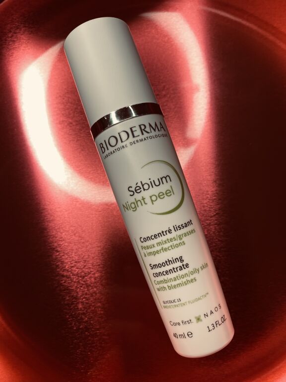 Sebium Night Peel Smoothing Concentrate від Bioderma