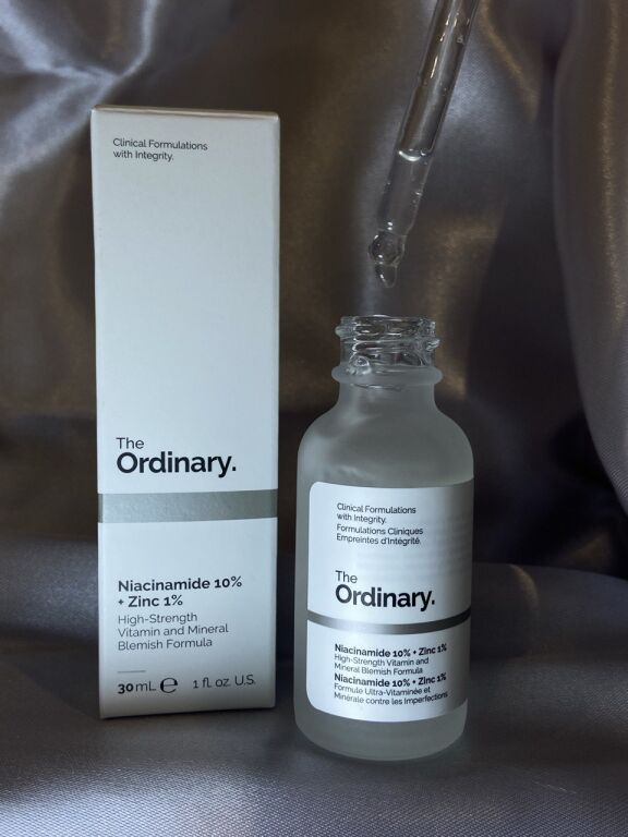 Сиворотка з ніацинамідом та цинком від The Ordinary