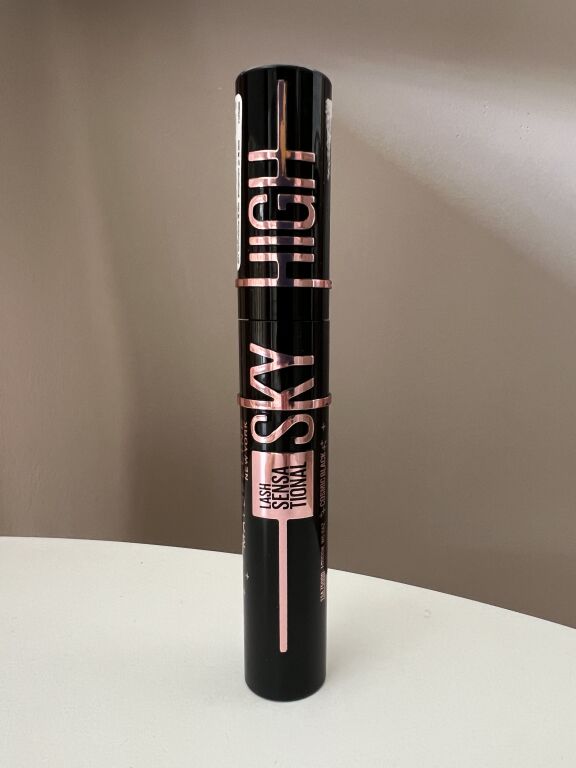 Maybelline New York Lash Sensational Sky High Cosmic Black