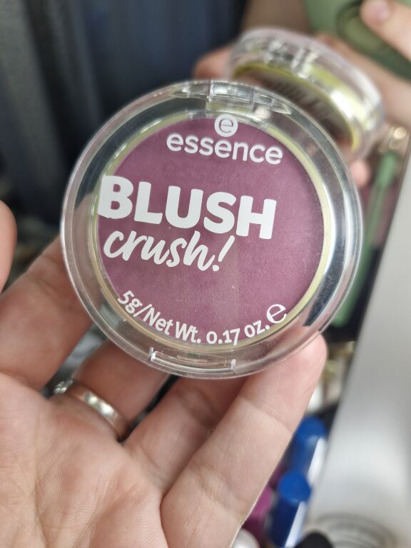 Рум'яна essence blush crush 060 дуже гарні і доступні, і невже це аналог Dior?