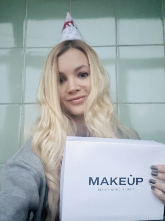 #happybirthdaymakeupclub