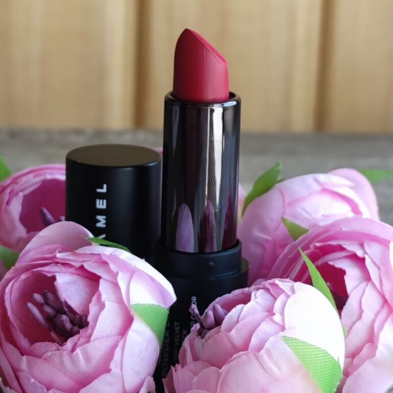 Ідеальний червоний Lamel Powder Drop Matte Lipstick 403 Vintage Rose