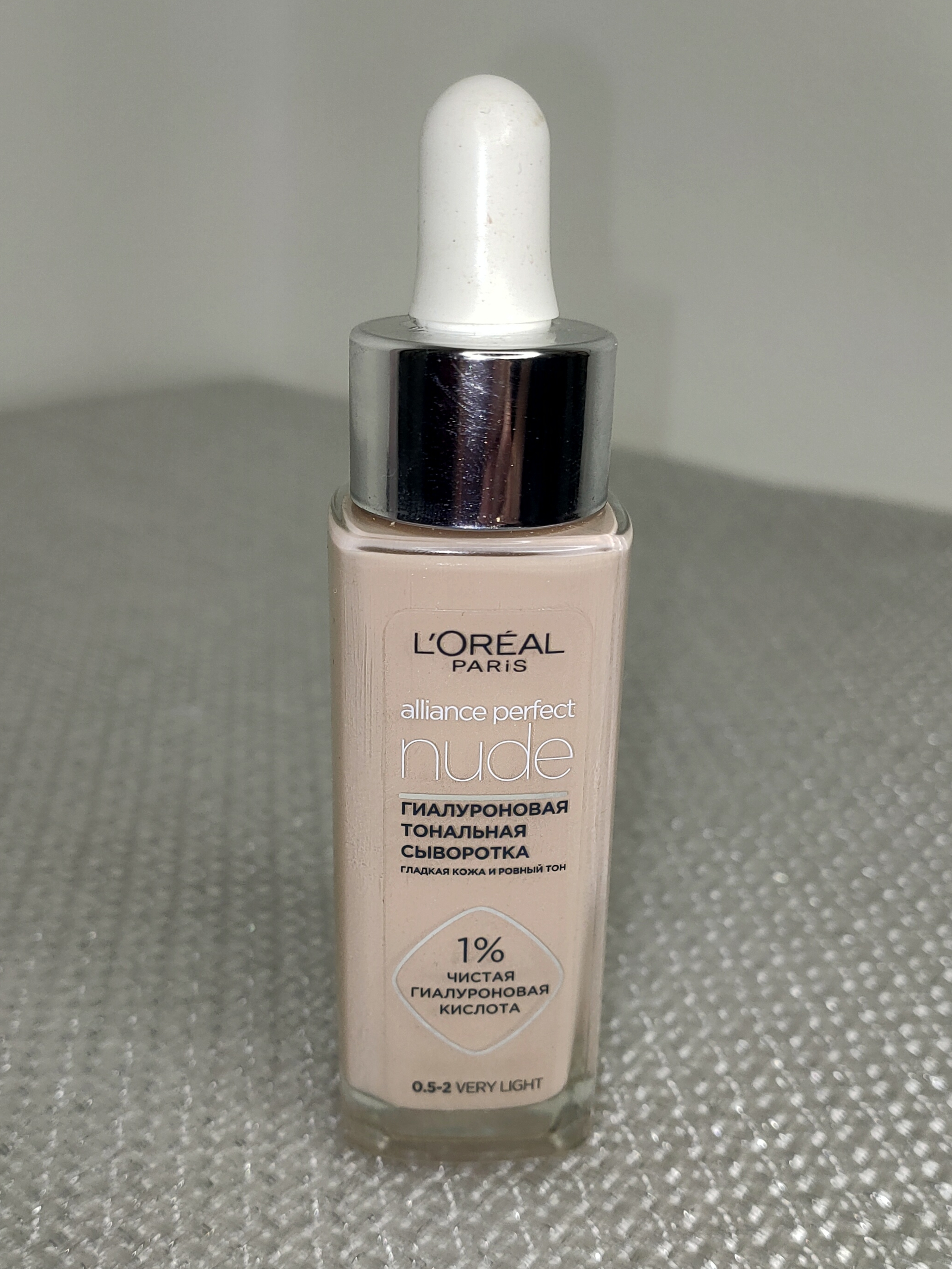 Гіалуронова тональна сироватка для обличчя L`Oréal Paris Alliance Perfect Nude