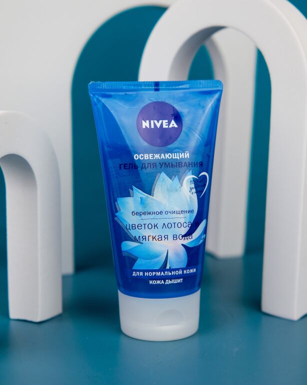 Nivea Aqua Effect : чи відкриває гель друге дихання? 