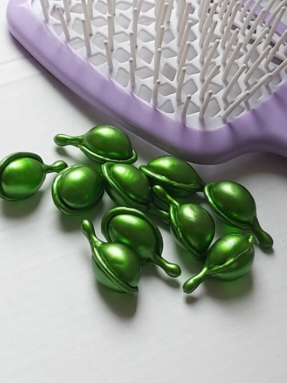 Зелені капсули для росту й зміцнення волосся від A-Trainer