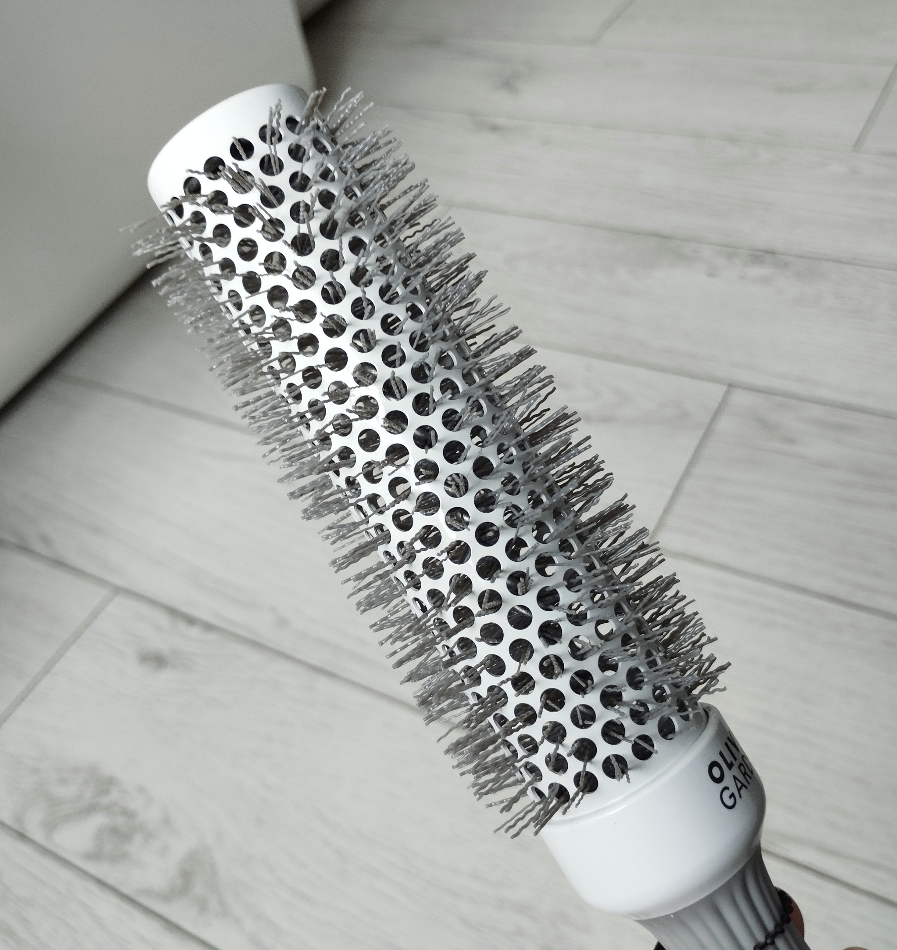 Термобрашинг Olivia Garden Expert Blowout SPEED Wavy Bristles WHITE&GREY 35 мм