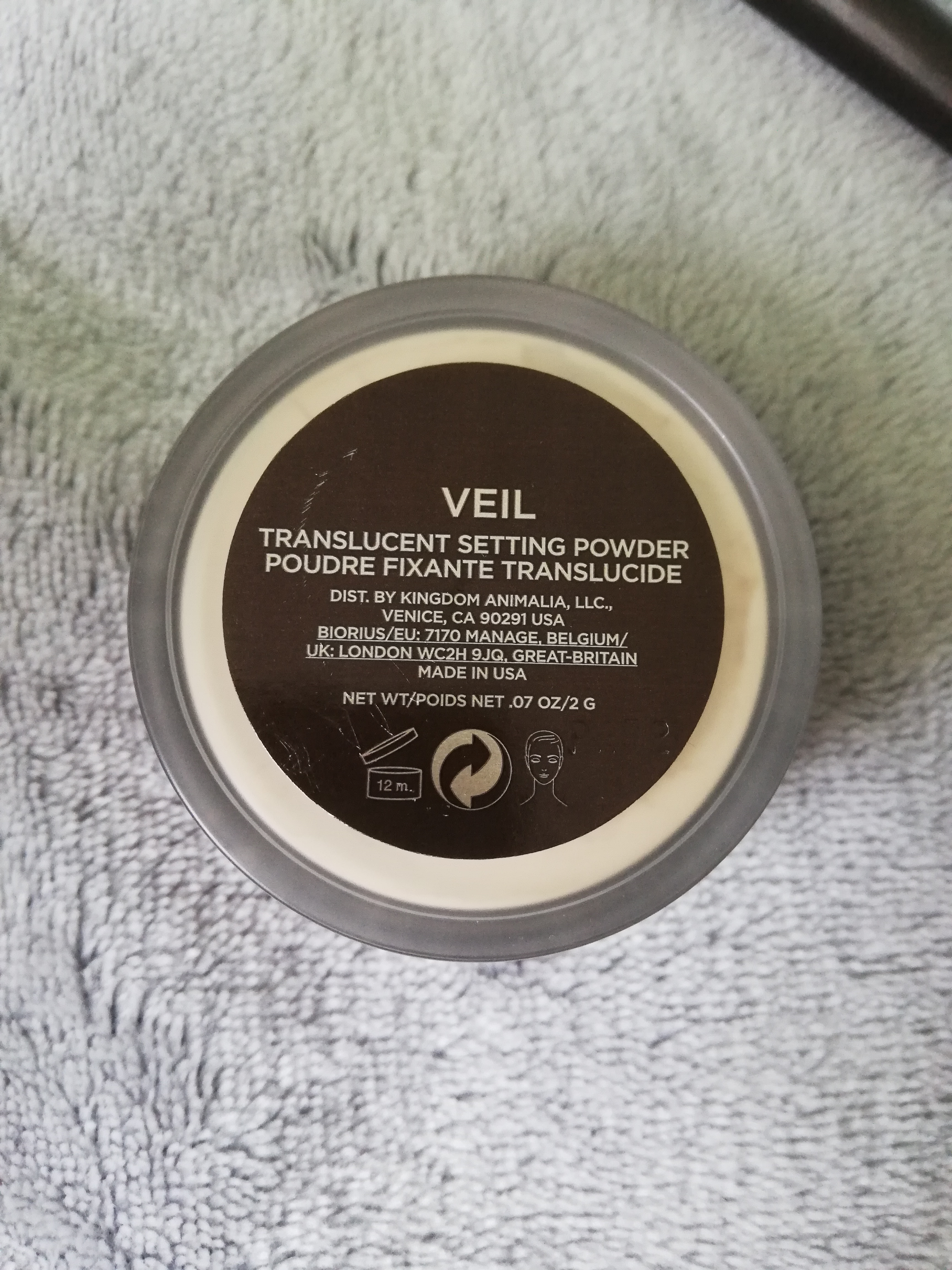 Hourglass veil translucent setting powder