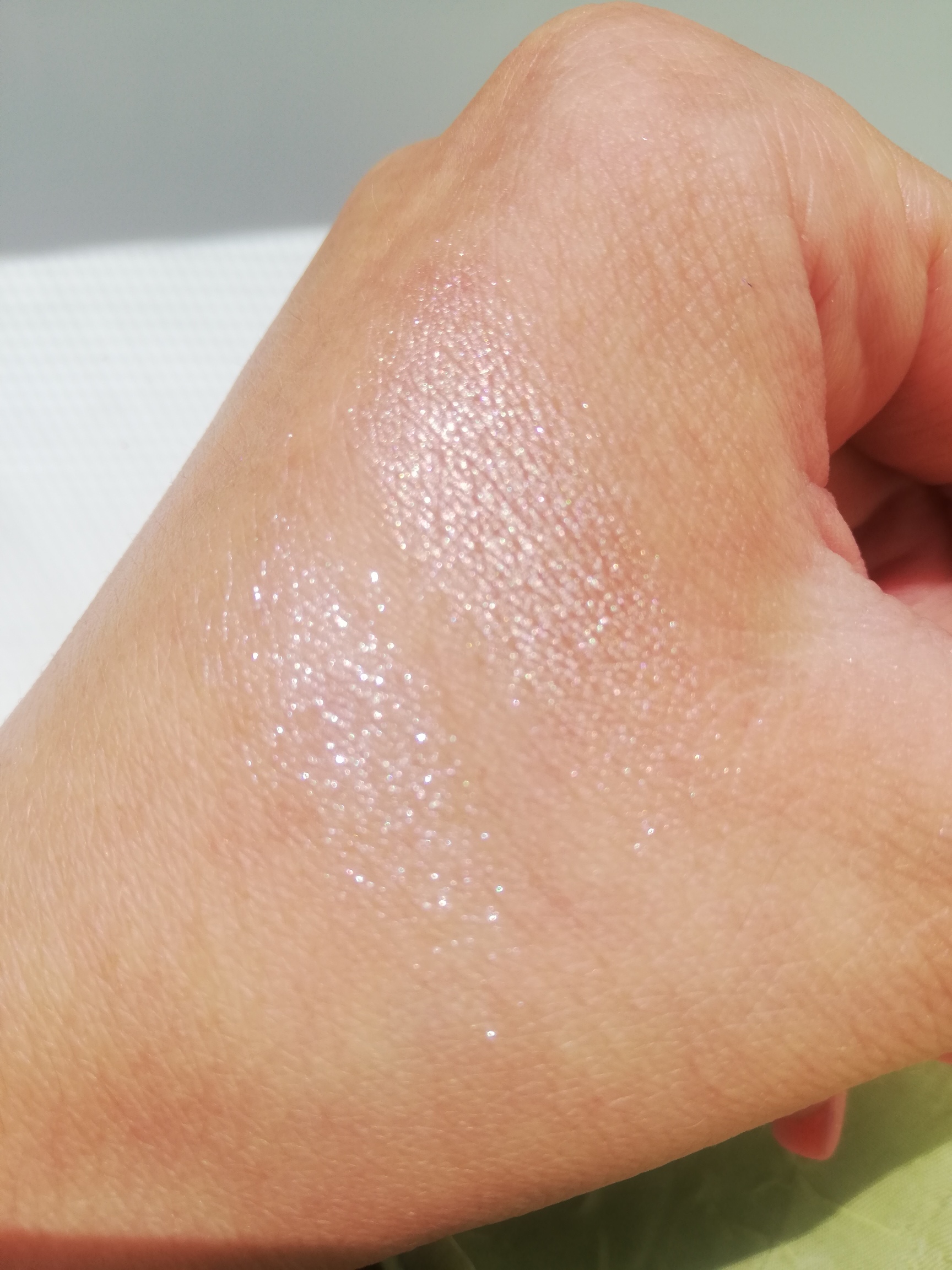 Eveline Variete pressed highlighter