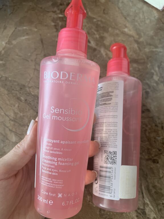 Bioderma Sensibio. Очищуючий гель для обличчя, що підходить для чутливих очей