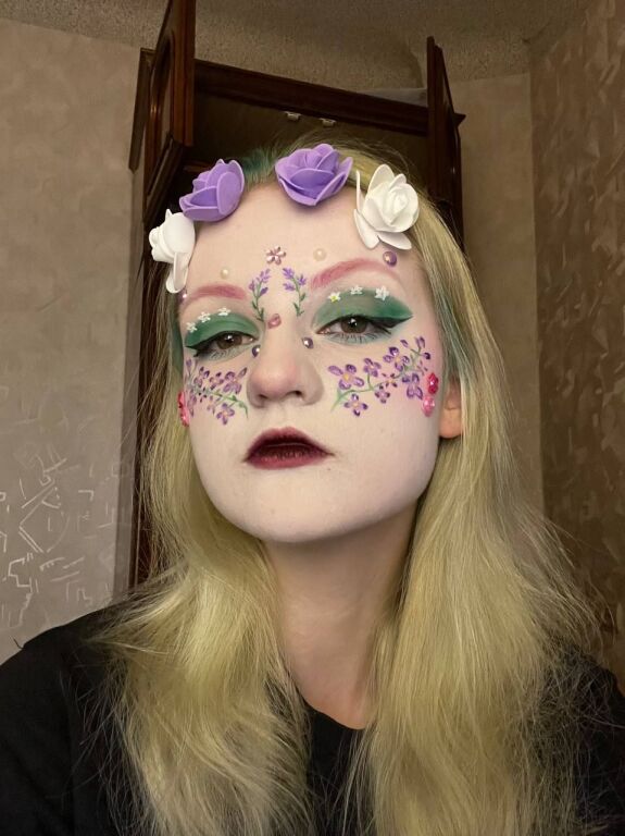 #flowermakeupclub